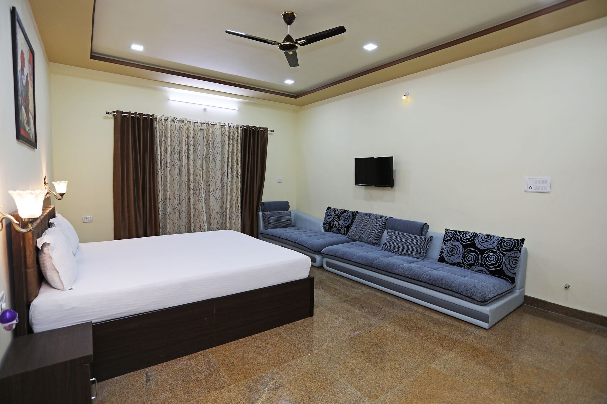 Oyo 9428 Hill View Room Goverdhan Vilas Udaipur Kültér fotó